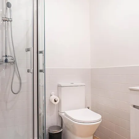 Blue Charm - Campolide * Lisboa