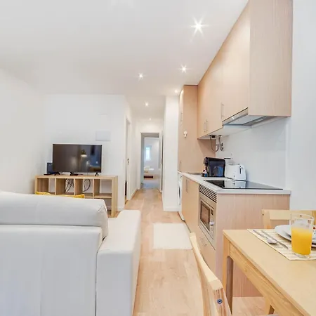 Blue Charm - Campolide Apartament