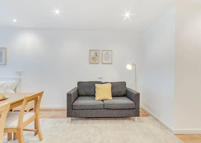 Blue Charm - Campolide Lisboa