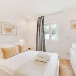 Blue Charm - Campolide Apartmán *