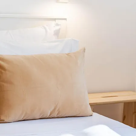 Blue Charm - Campolide Apartment