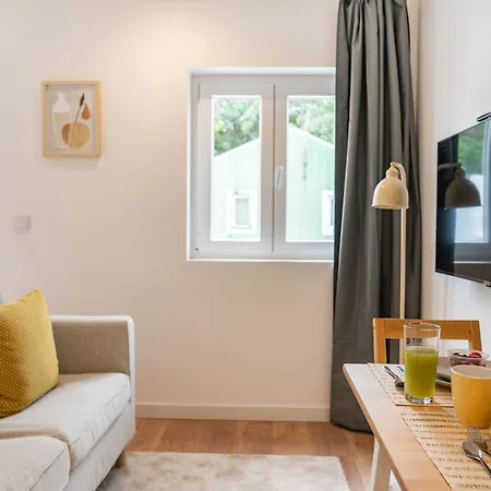 Apartment Blue Charm - Campolide *