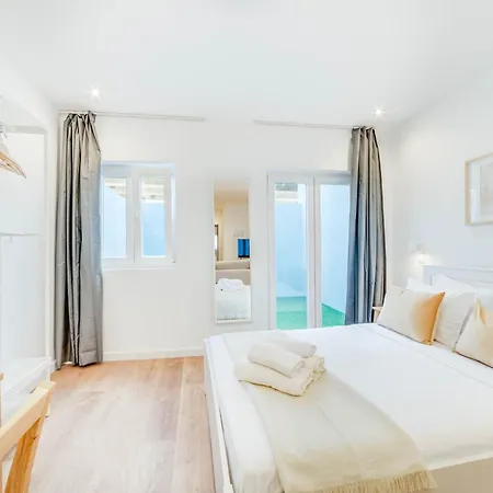 Blue Charm - Campolide Apartment Lisbon