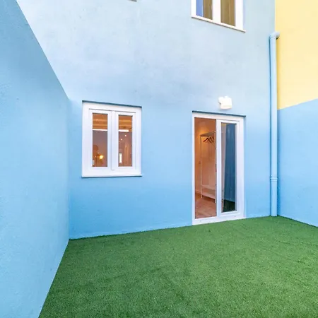 Blue Charm - Campolide Lisbon